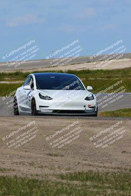 media/Apr-02-2023-Speed Ventures (Sun) [[5e759f4fdb]]/5-Tesla corsa A/session 2 Sunset/